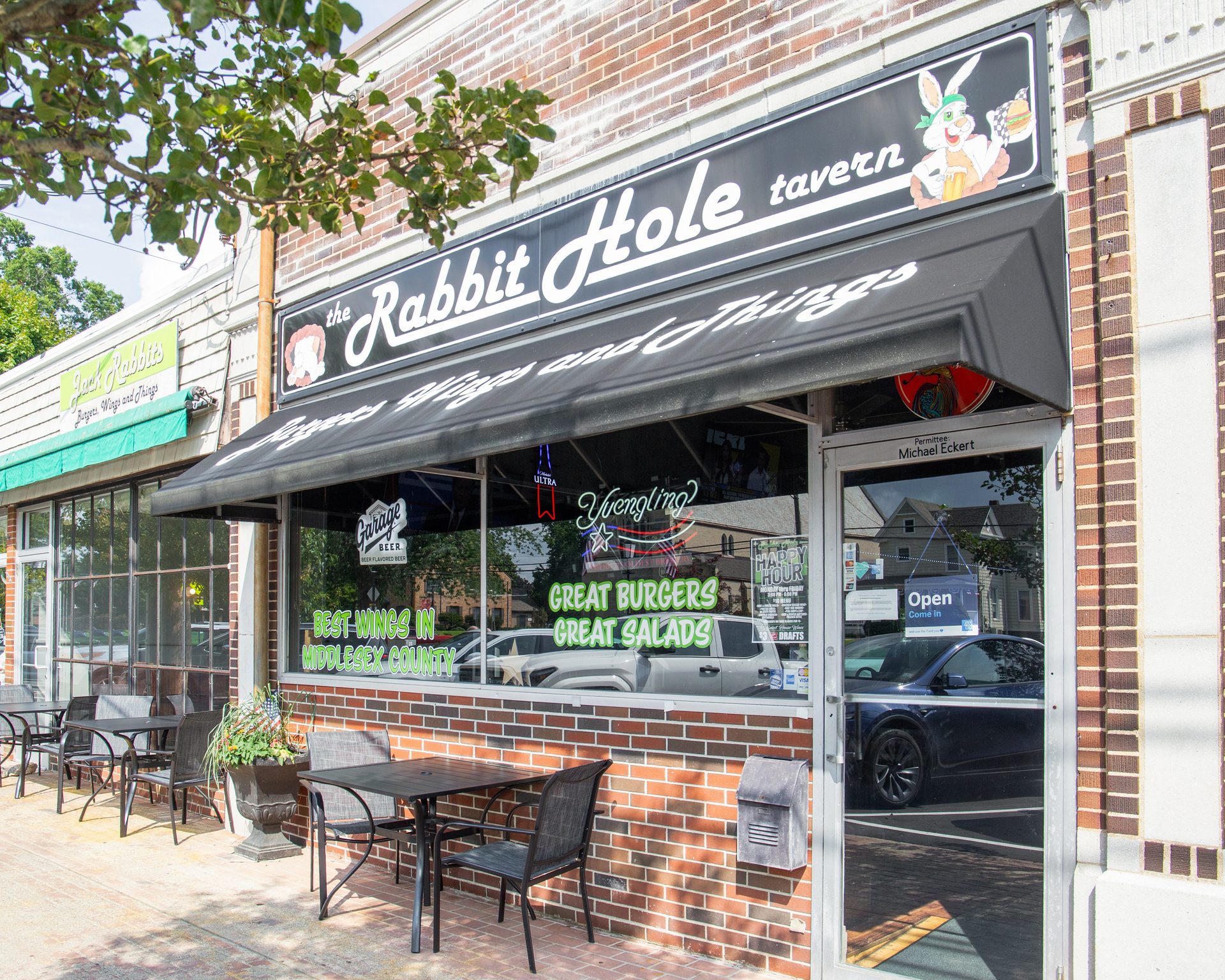 Your full-bar neighbor on Main Street